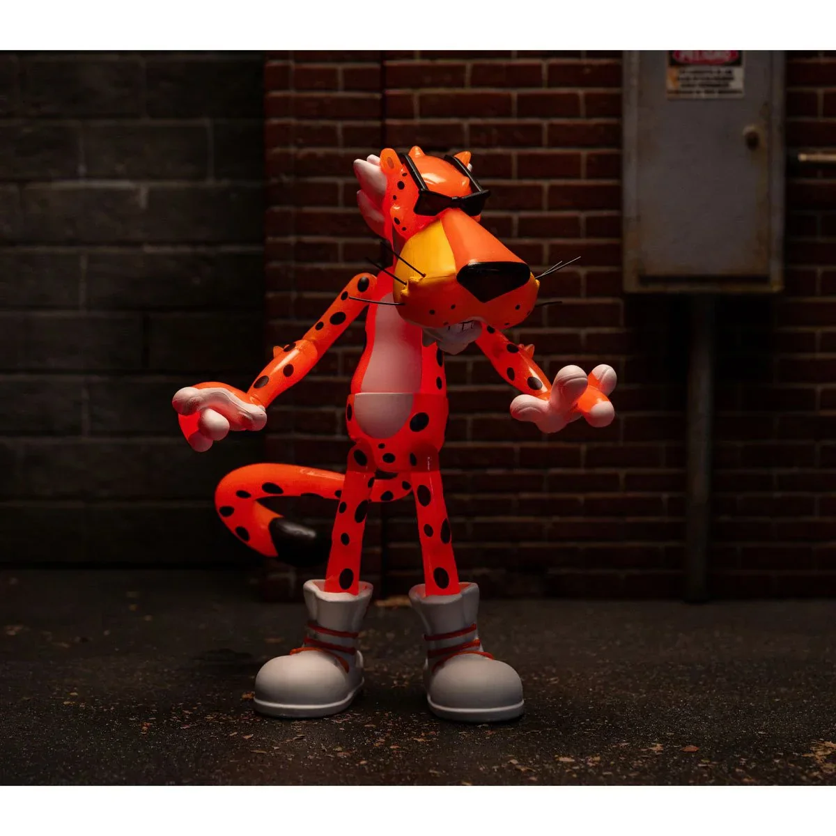 JADA 5" CHESTER CHEETAH CHEETOS CRUNCHY FLAMIN' HOT GLOW IN THE DARK - ACTION FIGURE - Image 7