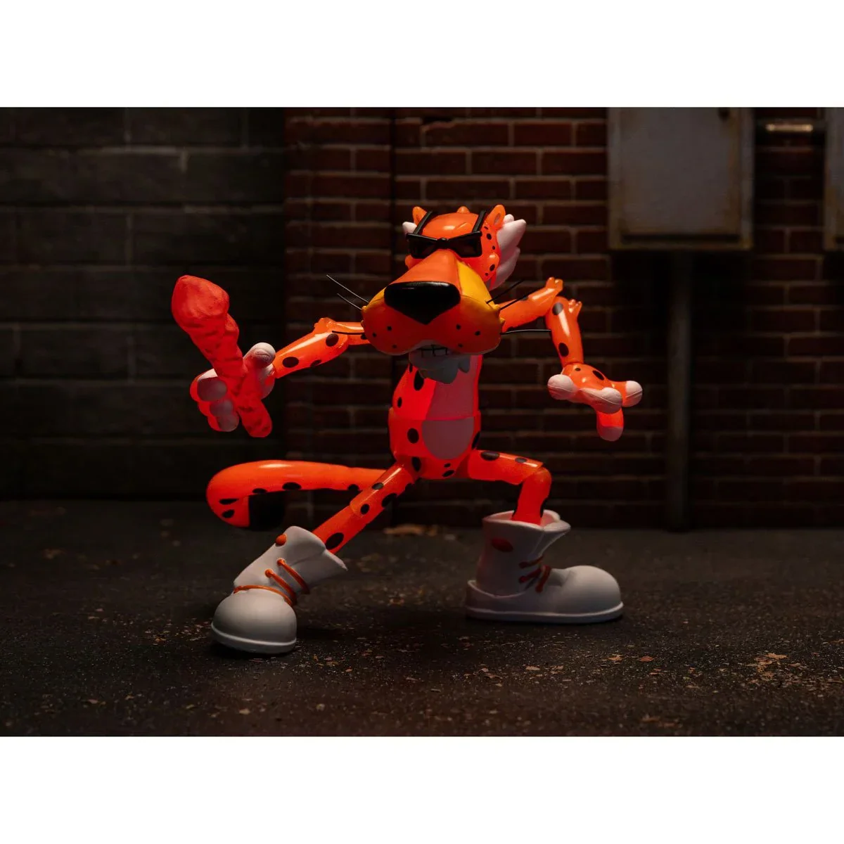 JADA 5" CHESTER CHEETAH CHEETOS CRUNCHY FLAMIN' HOT GLOW IN THE DARK - ACTION FIGURE - Image 8