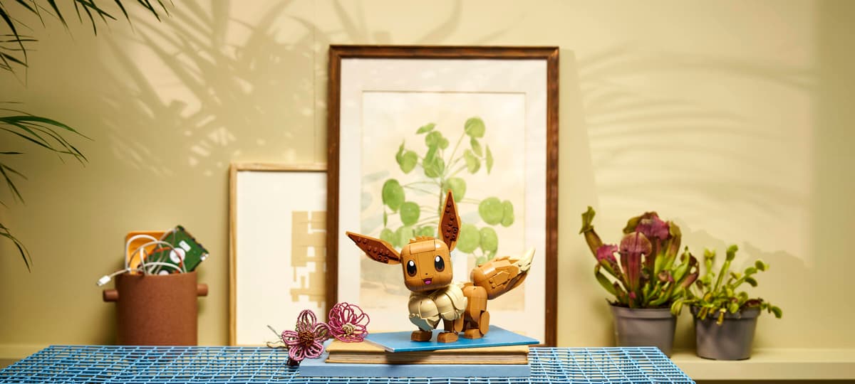 LEGO POKEMON EEVEE #72151 - Image 13