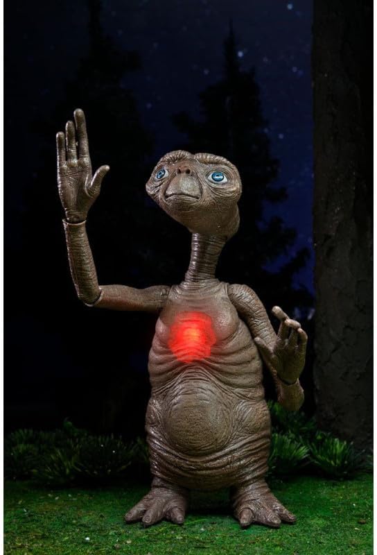 NECA - E.T 40 aniversario ULTIMATE DELUXE E.T WITH LED CHEST - Image 4