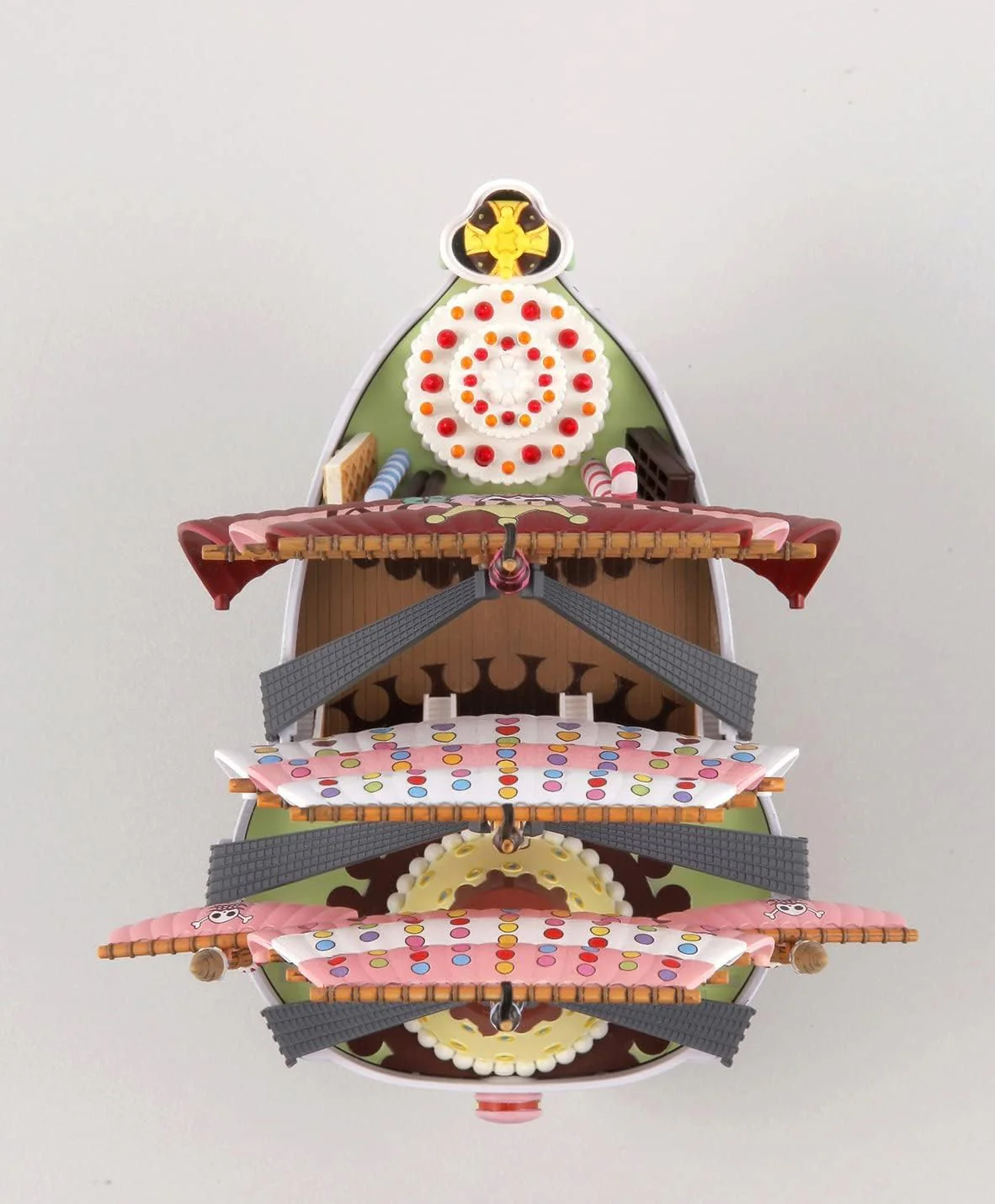 ONE PIECE GRAND SHIP COLLECTION QUEEN-MAMA-CHANTER BIG MOM RE-RUN MODEL KIT - Image 6