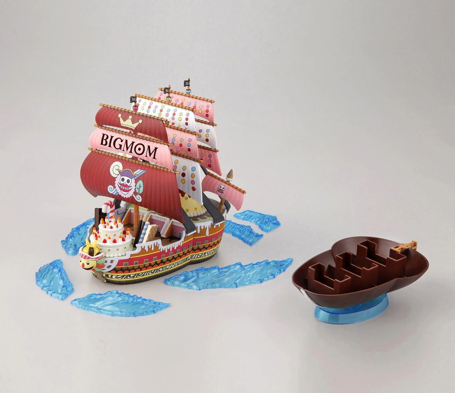 ONE PIECE GRAND SHIP COLLECTION QUEEN-MAMA-CHANTER BIG MOM RE-RUN MODEL KIT - Image 7